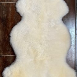 Lammfell 100-110 cm (Weißgerbung)